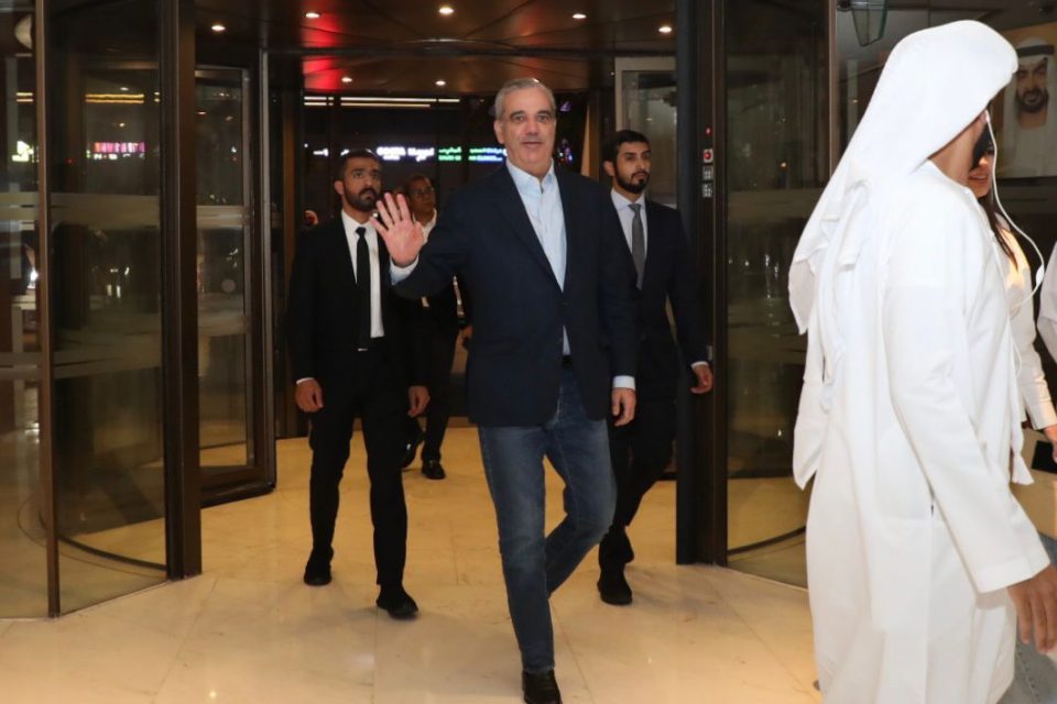 El presidente Abinader llega a Dubái para participar en la Cumbre Mundial de Gobiernos