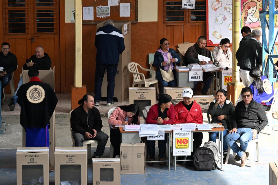 Colombia elige nuevo Congreso antes de las presidenciales