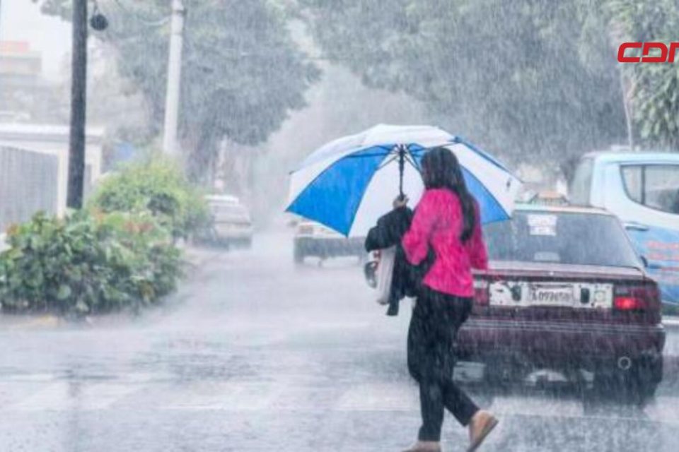 Fuertes lluvias y tormentas afectarán diversas provincias este sábado