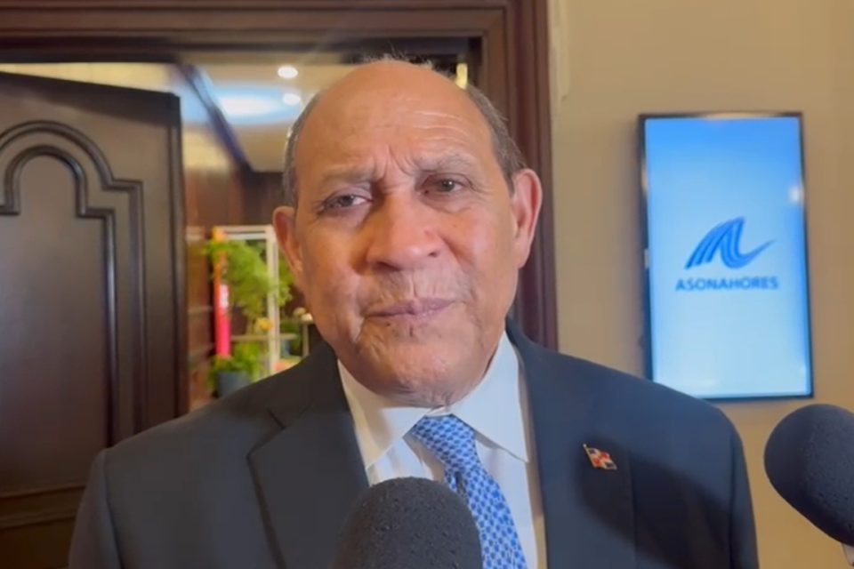 Gobierno impulsa una reforma educativa integral más allá de la fusión del Minerd y Mescyt