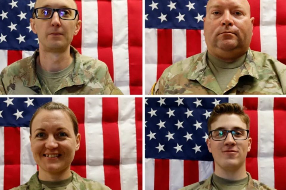 El Pentágono identifica a cuatro soldados estadounidenses abatidos en Kuwait
